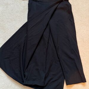 Betabrand Classic Black stretchy Skirt/capri combo. Size XS petite.